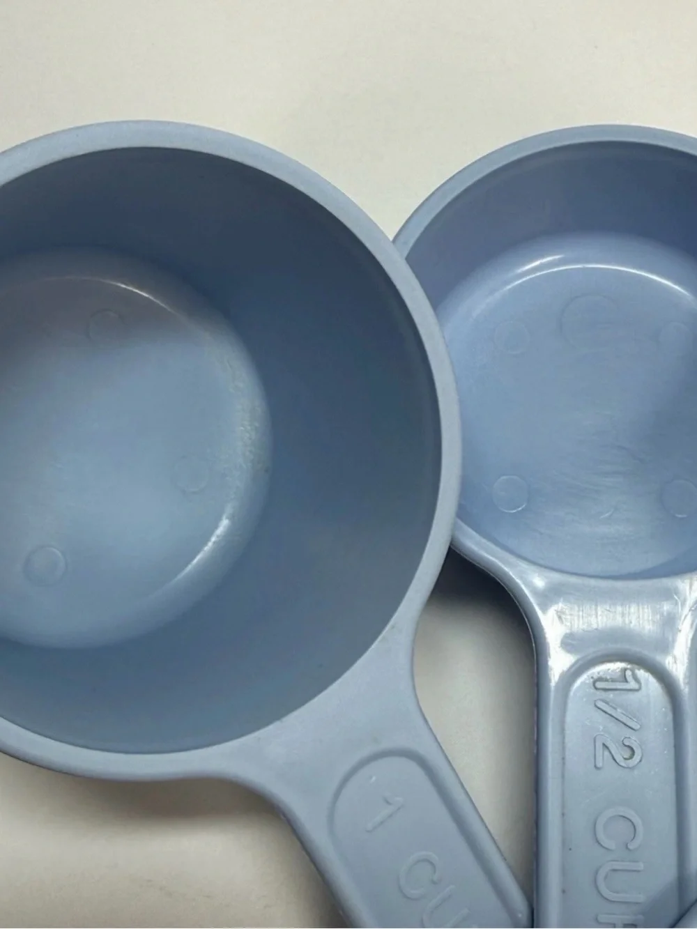 Rubbermaid vintage blue